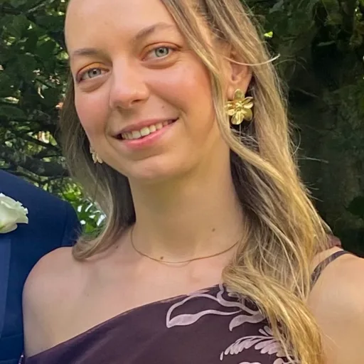 Emma Garras